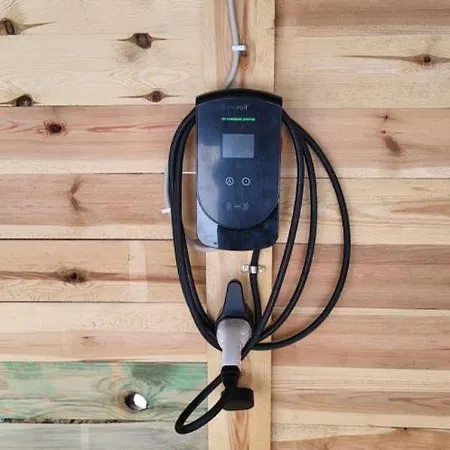 Kastanie Mit Whirlpool Kamin Und Sauna